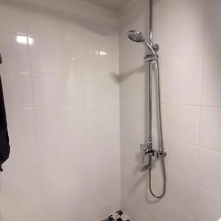 公寓 релакс 韦林格勒